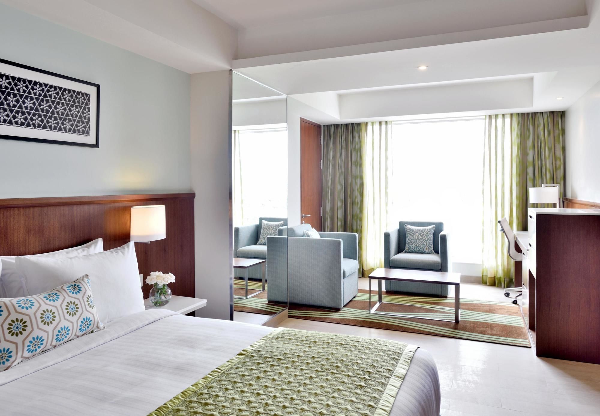 Fairfield By Marriott Indore Exterior foto